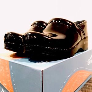 Dansko Patent Leather Clogs 38W